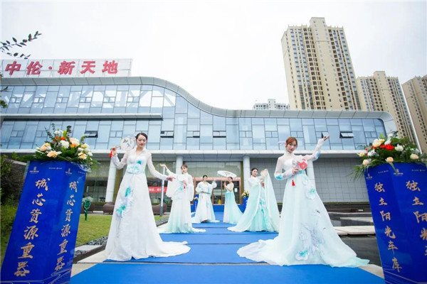 一见倾城,不负所期丨中伦·新天地别院样板间盛装开放