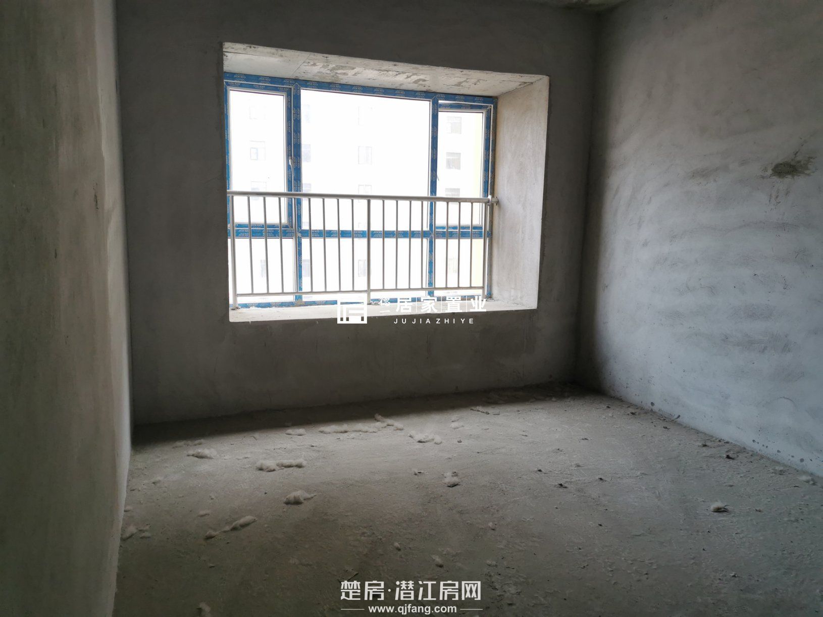 生态白鹤湾毛坯大四房，南北通透老证诚心出售