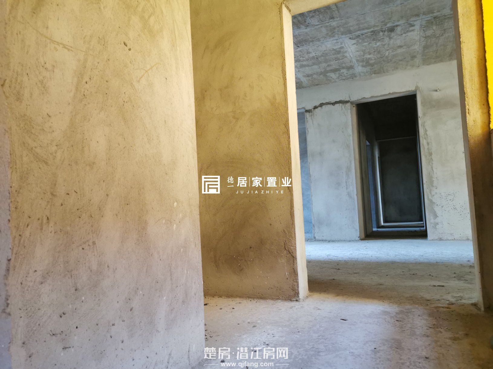 生态白鹤湾毛坯大四房，南北通透老证诚心出售