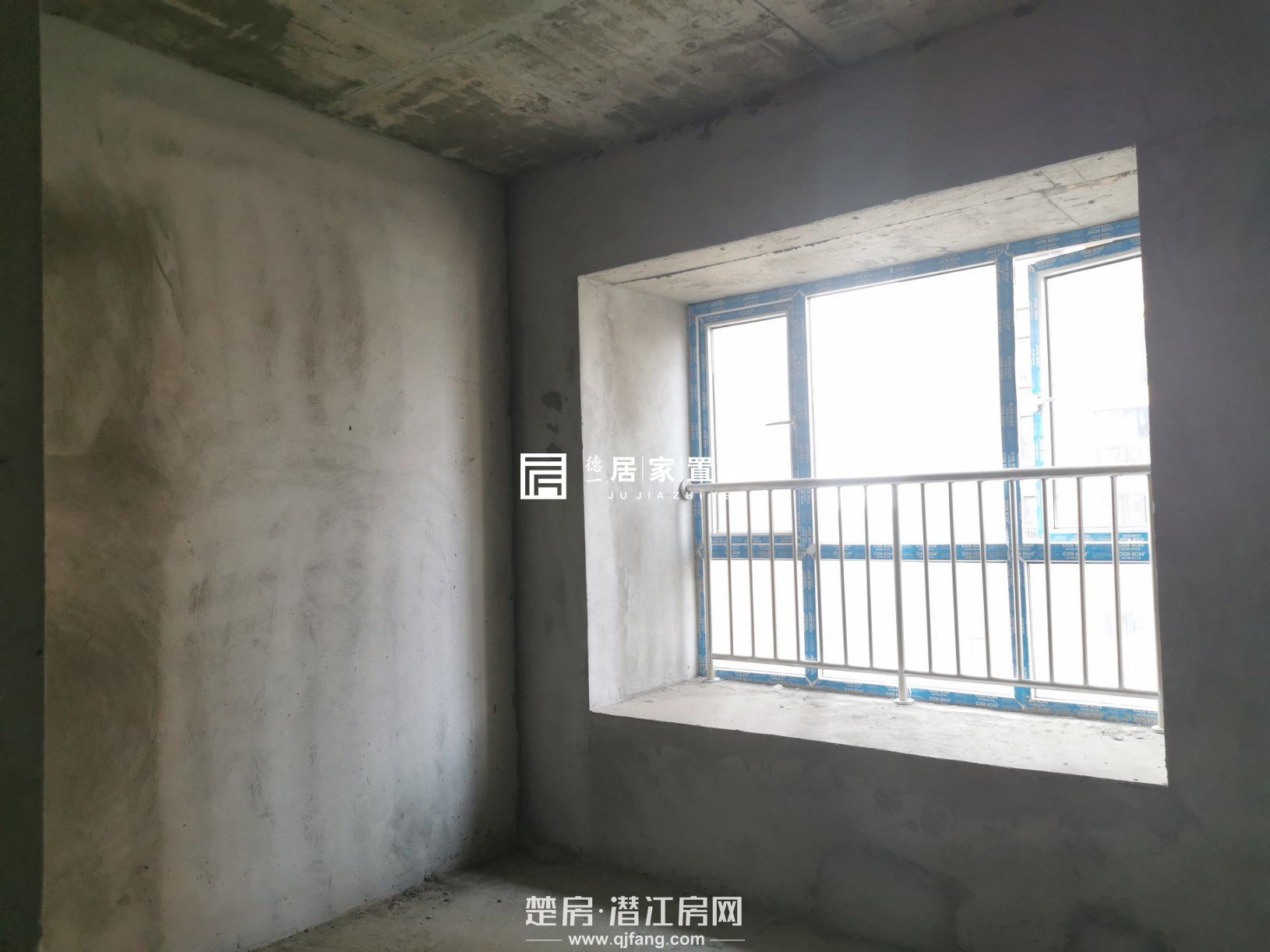 生态白鹤湾毛坯大四房，南北通透老证诚心出售