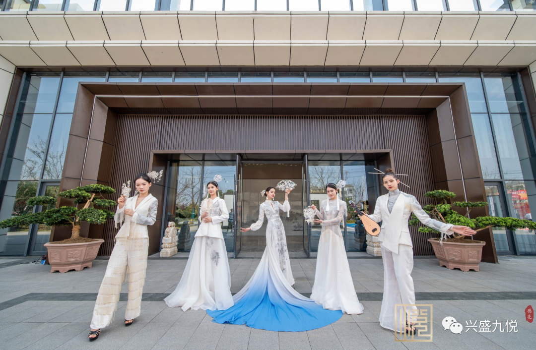 兴盛九悦示范区启动仪式会耀世发布，马戏嘉年华嗨翻全场！