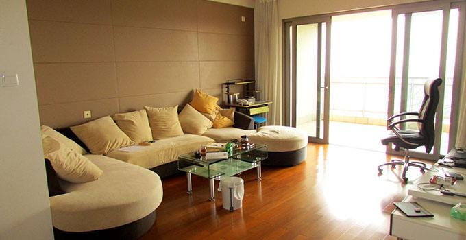 位于市中心的老旧二手房是否值得买呢？