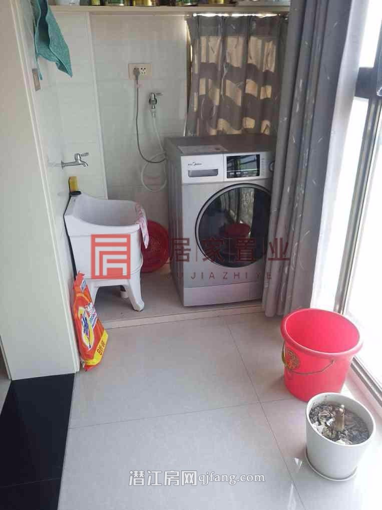 金桥郡精装修拎包入住