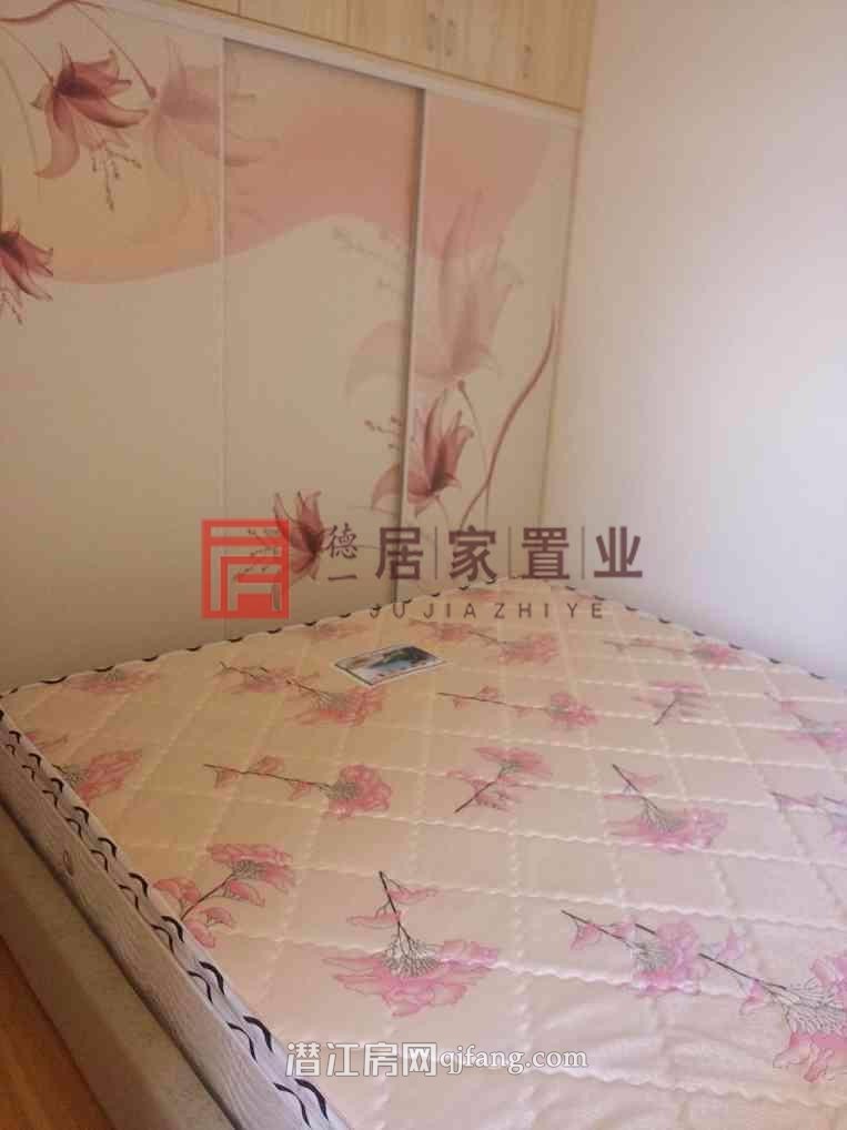 金桥郡精装修拎包入住