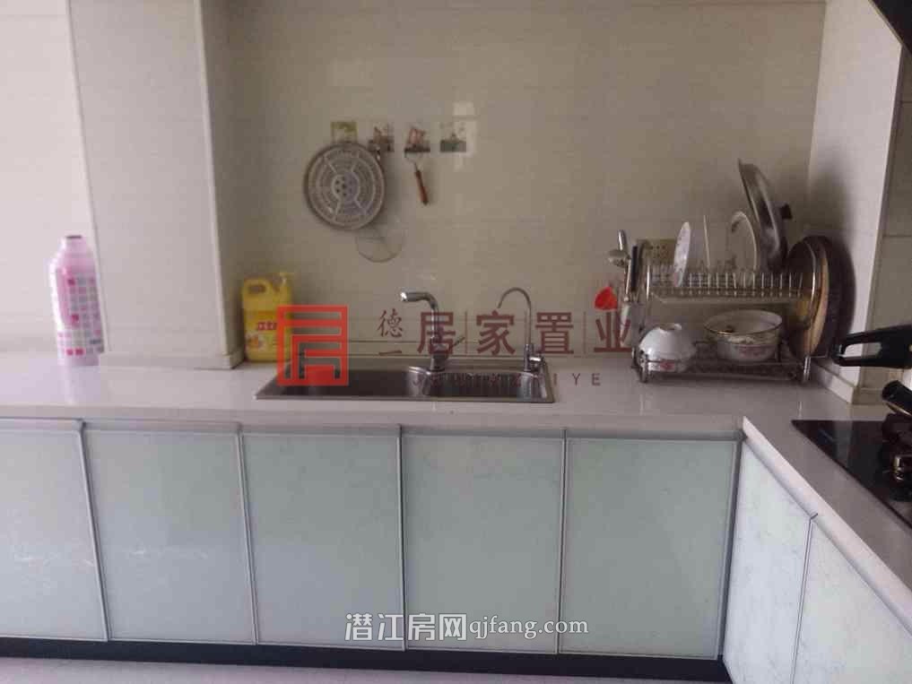 金桥郡精装修拎包入住