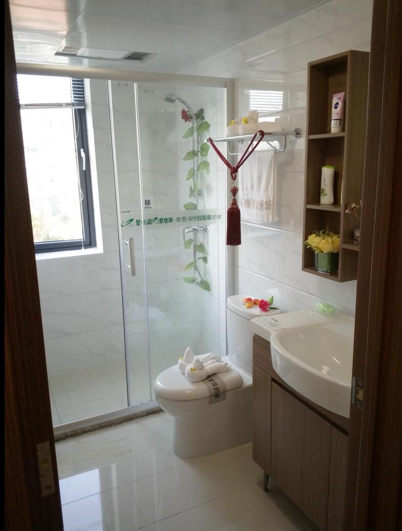 潜江碧桂园  五星级物业 高铁站附近 品牌开发商