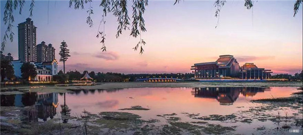 赋能城市 卓尔城市地标集群开启潜江新封面