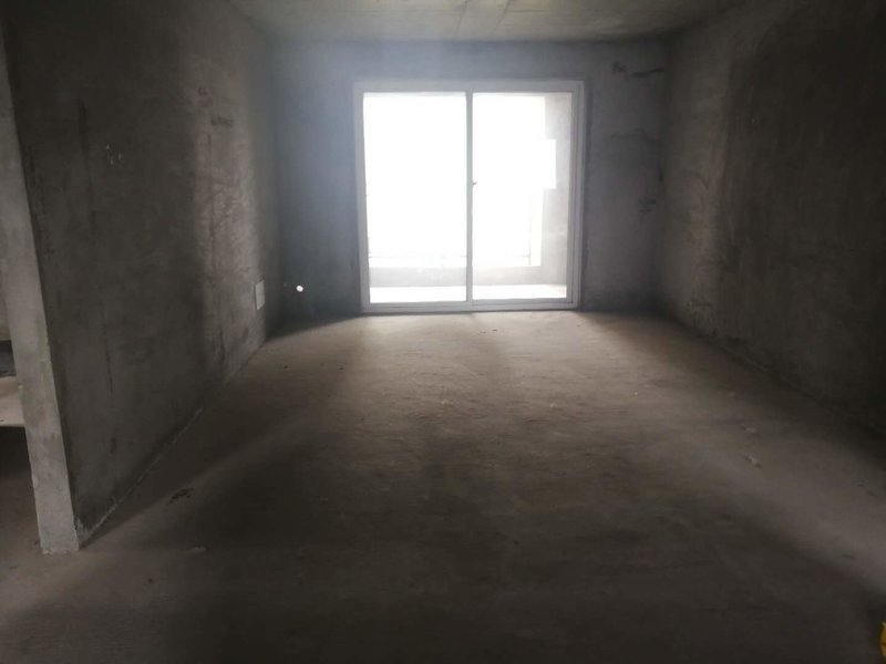 中南世纪城小三房户型好采光好小区环境漂亮