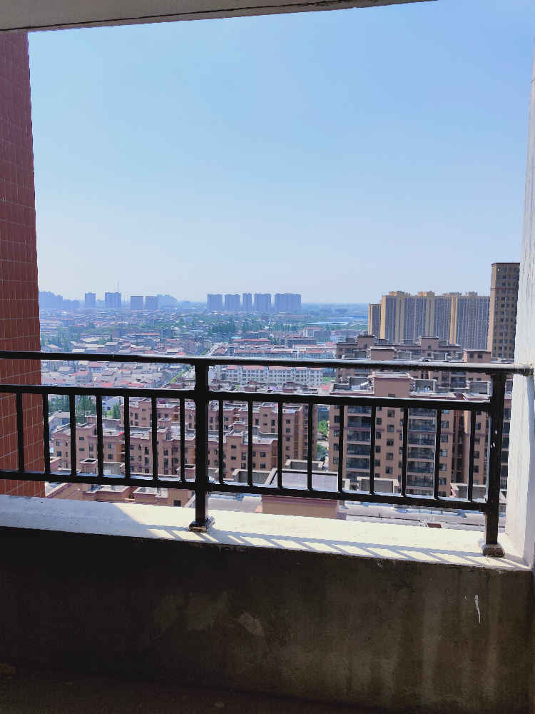 做婚房，丽景园小三房出售