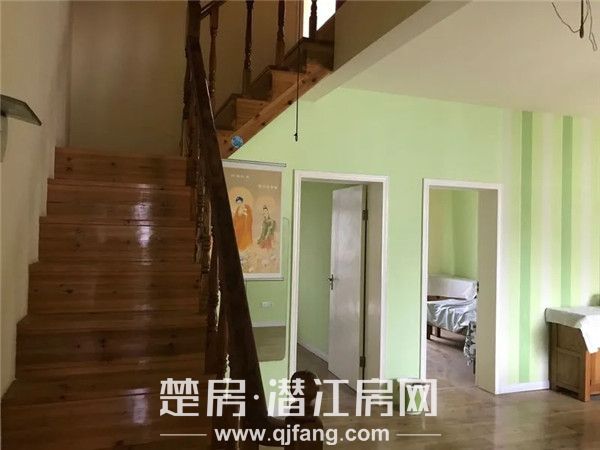 好房推荐：买一层送复式 带装修 售45万！