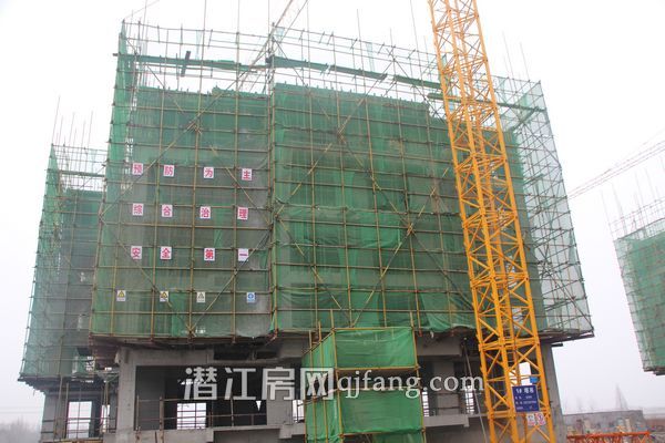 御景豪庭二月工程进度 一期均建至6层