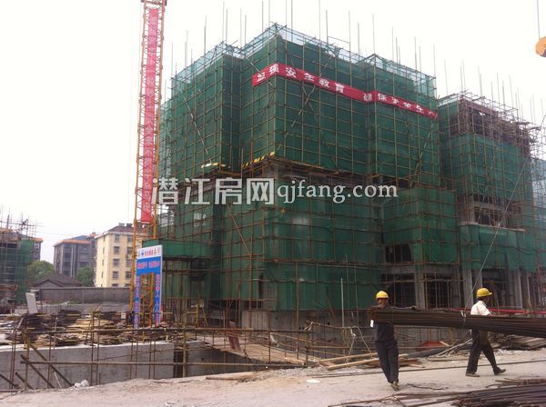 樟华国际五月工程进度 二号楼已建至第八层