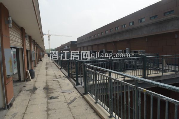 大雄江汉城4月工程进度:一期建材城进入交房