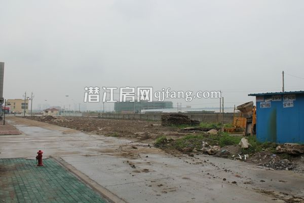 天驰汽车城三期