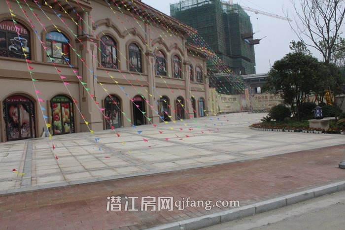 中南世纪锦城 西班牙风情园呈现