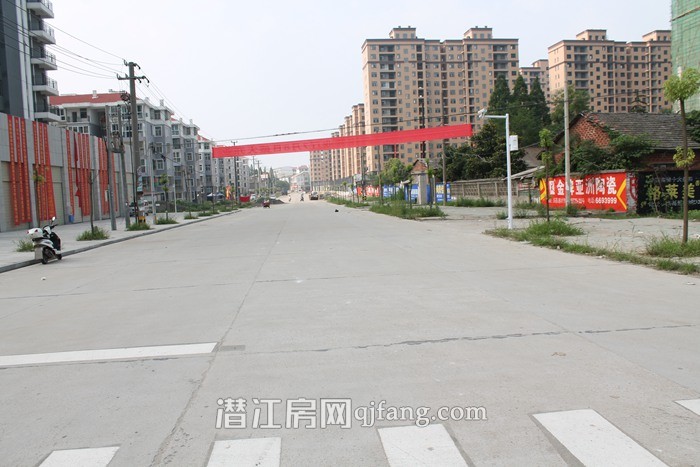 金江星城看房日记:20万方东南亚风情社区