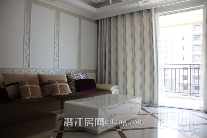 金江星城看房日记:20万方东南亚风情社区