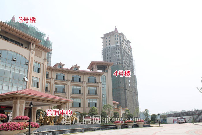 中南世纪城8月工程进度:5号楼建至5层