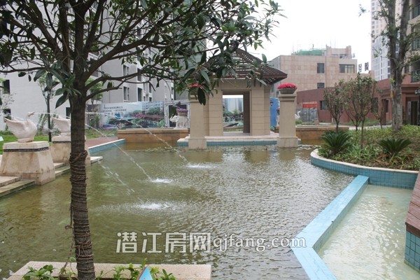 御景豪庭9月工程进度:沿街商铺正在中