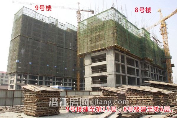 中润金桥郡10月工程进度:10号楼建至15层