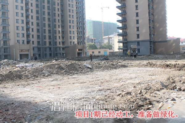 樟华国际11月工程进度:6号楼现已喜封金顶