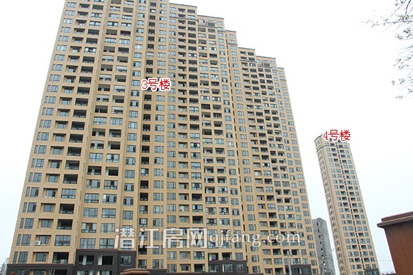 阳光水岸三月工程进度 2号楼正做外墙粉刷