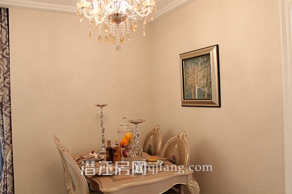 中南世纪锦城看房日记:欧式皇家典范 真的不一样