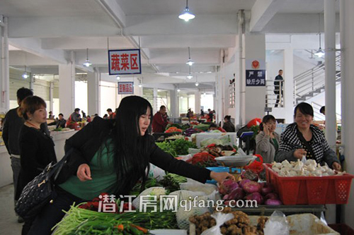 2015年我市将改建设9个农贸市场