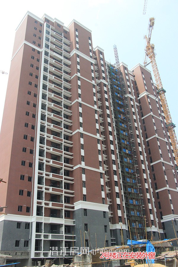 海韵丽景园7月进度:一期外立面均呈现