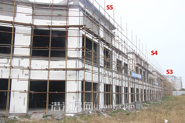 中南世纪雅苑10月工程进度:一期即将全线封顶