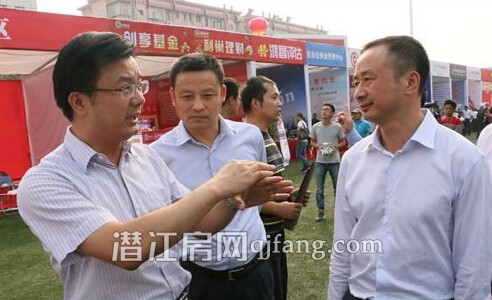 黄剑雄视察我市“2015年秋季房交会”