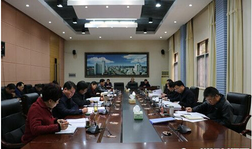 市委召开常委会议学习党的十八届六中全会精神