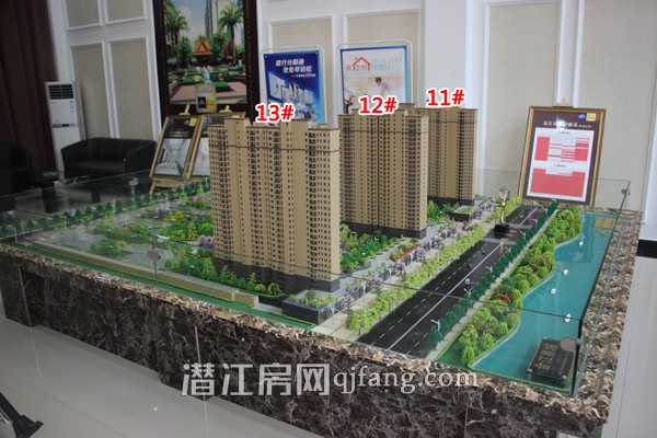 金江星城4月工程进度：地下停车库修建完成