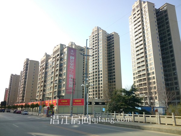 御景豪庭3月工程进度 六七号楼外立面基本完工