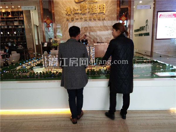 小编陪购第33期：外地工作潜江买房