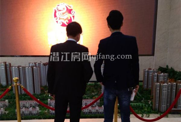 2017042115045256069bdiwrg.jpg 2.jpg