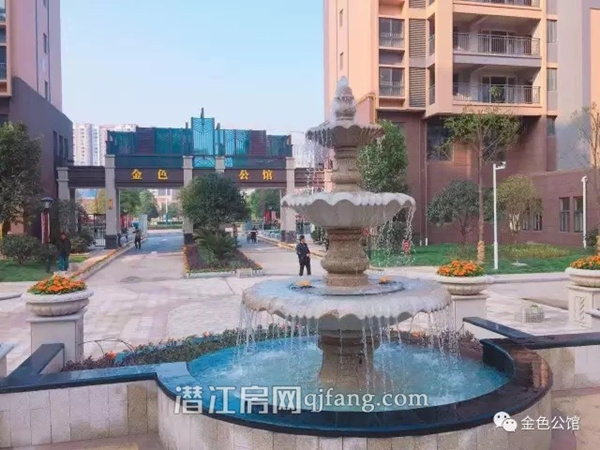 2017051018081633214h2okuy.jpg 喷泉.jpg