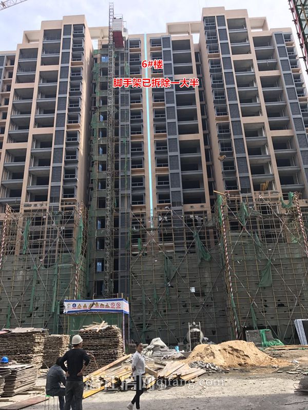 金色公馆5月工程进度：二期脚手架开始拆除
