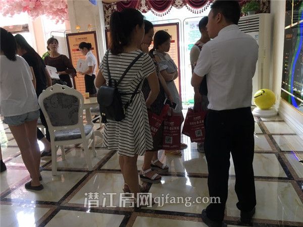 2017081609380568165yj4vql.jpg 世纪雅苑1.jpg