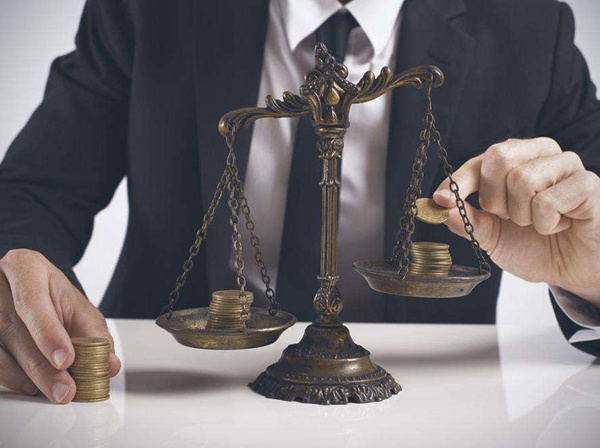 同一小区买房 为啥你的房价会比邻居贵？