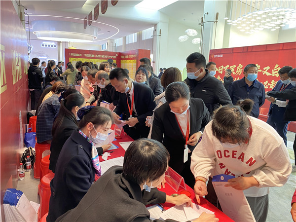 当代满庭春MOMΛ今日盛大开盘，购房再添新选择！